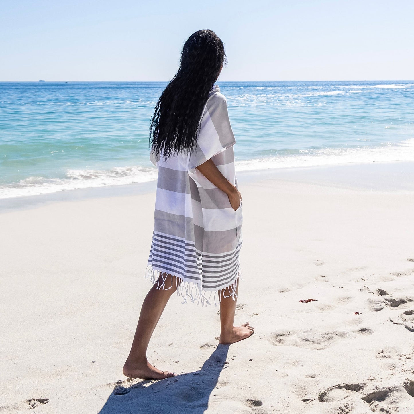 towel-poncho-s1 7_0003_Beach_Poncho_6.jpg
