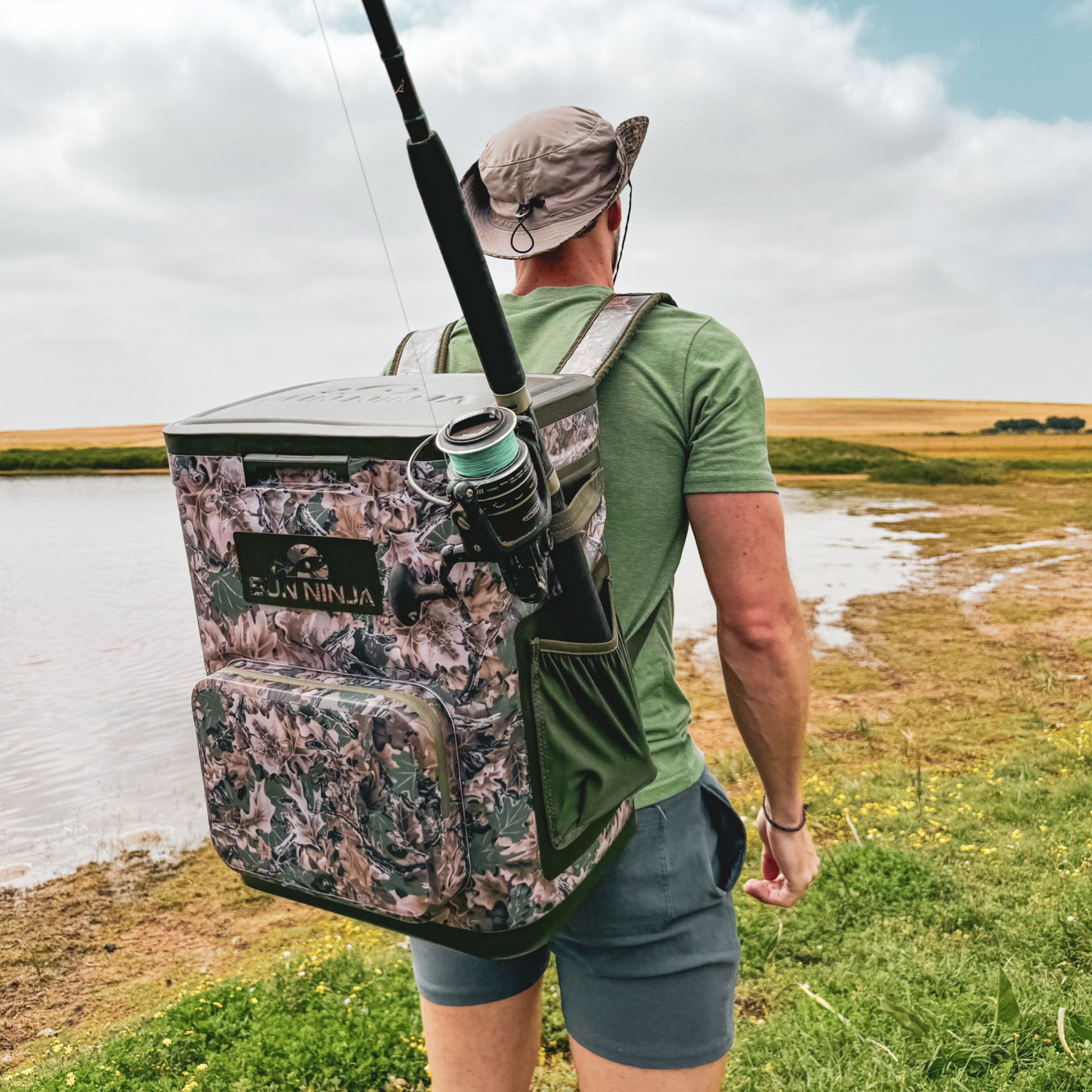 the-gone-fishing-bundle-i8 Backpack_cooler_camo_9.png