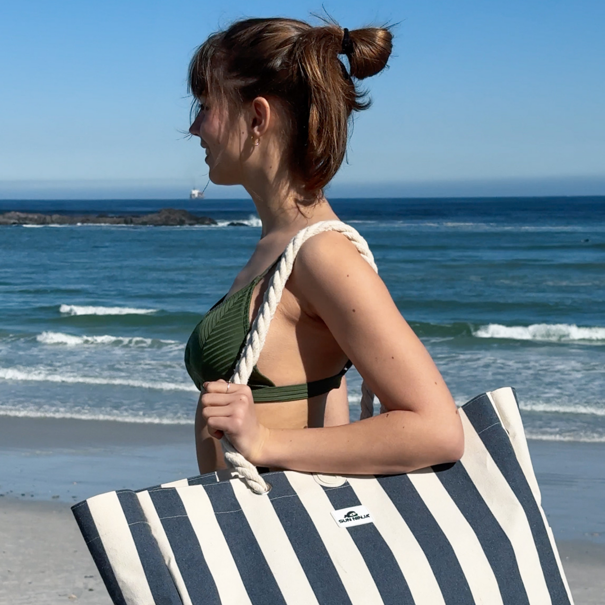canvas-tote-v4 Canvas_tote_navy-stripe_6.png