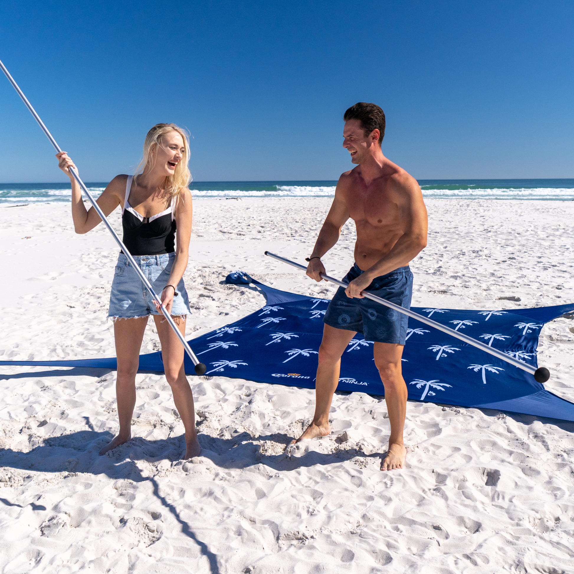 corona-beach-tent-8-person-x6 CoronaBeachTent-8Person_6.png