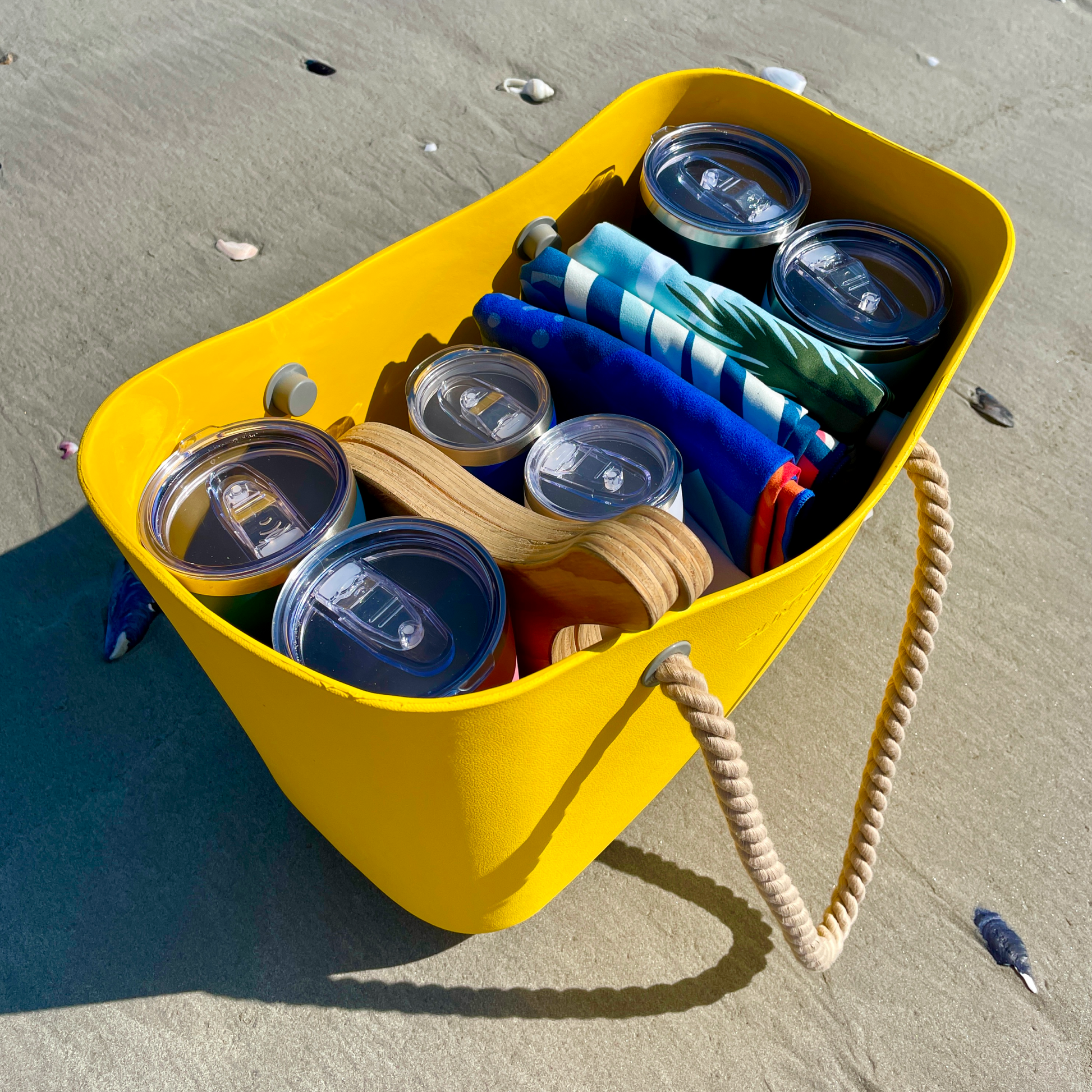 rubber-beach-tote-n7 Sun-Ninja-rubber_tote_yellow_7.png