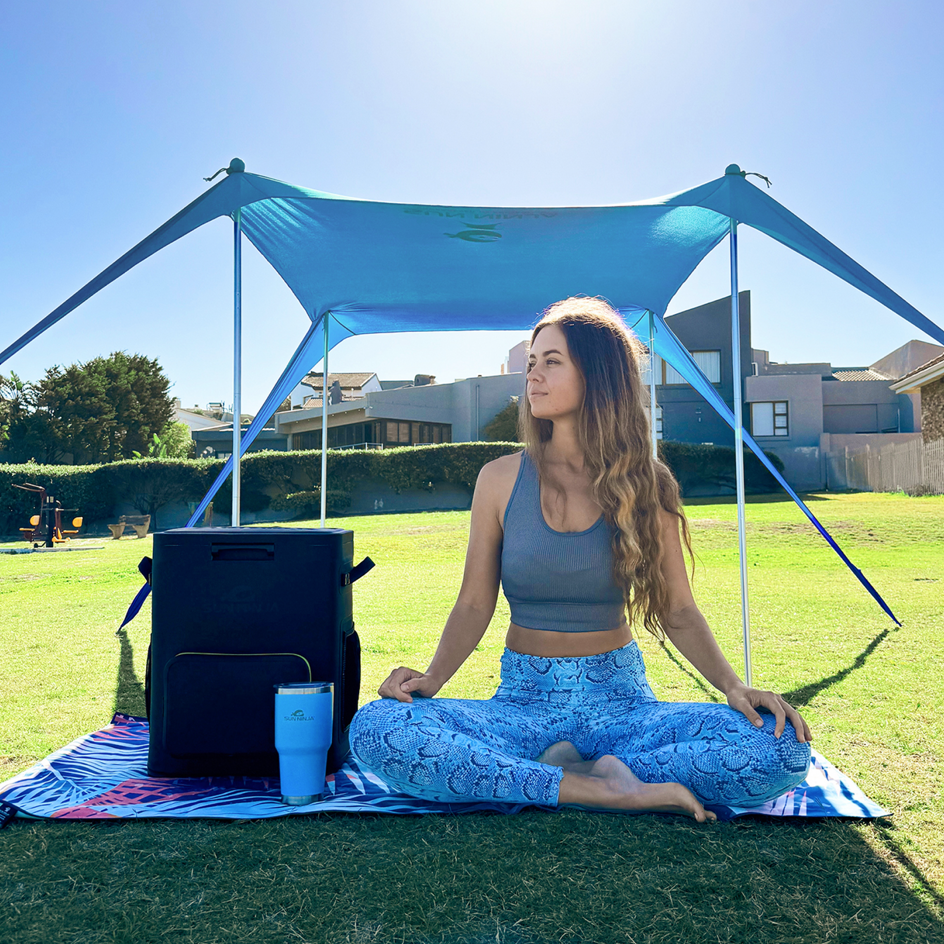 sun-ninja-beach-tents-y0 Sun-Ninja_2_person_tent_turquoise_6.png