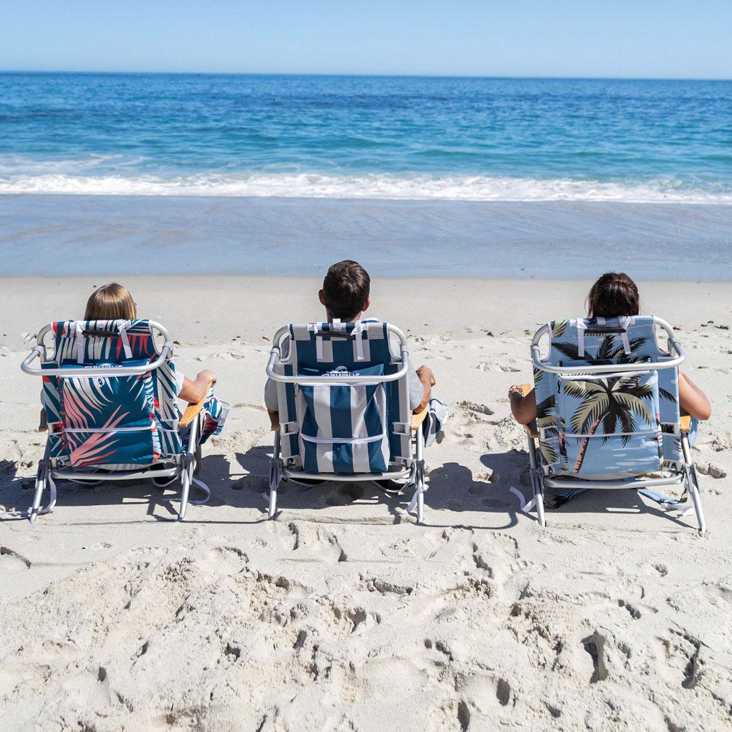 beach-chair-2-pc-h1 Sun-Ninja_Beach_Chair_Flamingos_0_0004_Sun-Ninja_Beach_Chair_Navy_Stripes_10.jpg