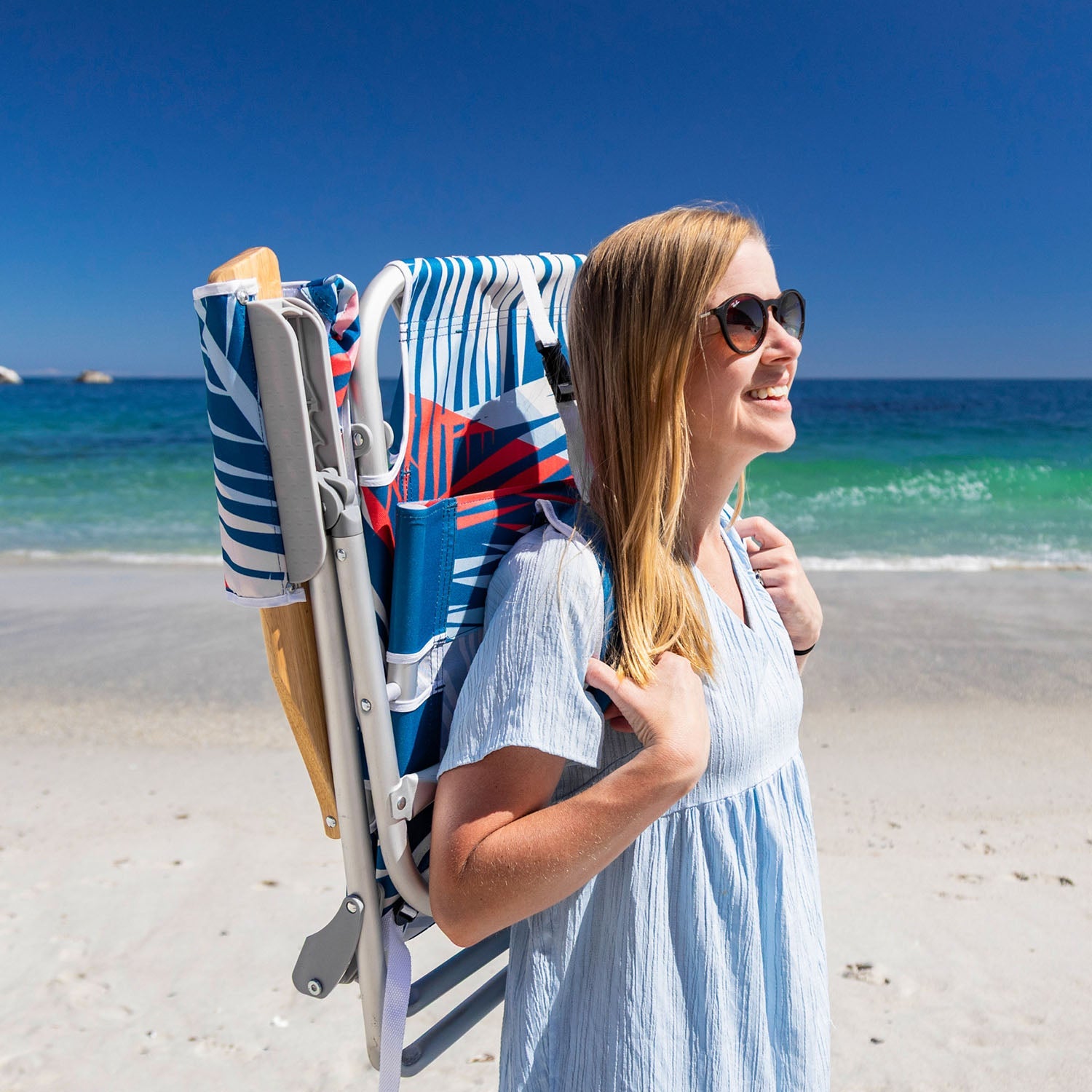 beach-chair-1-pc-o8 Sun-Ninja_Beach_Chair_Flamingos_0_0019_Sun-Ninja_Beach_Chair_Navy_Palm_Leaves_7.jpg